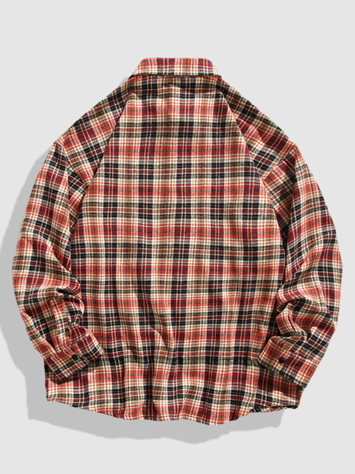 Men's Classic Casual Checkered Shirt with Pockets and Long Sleeves