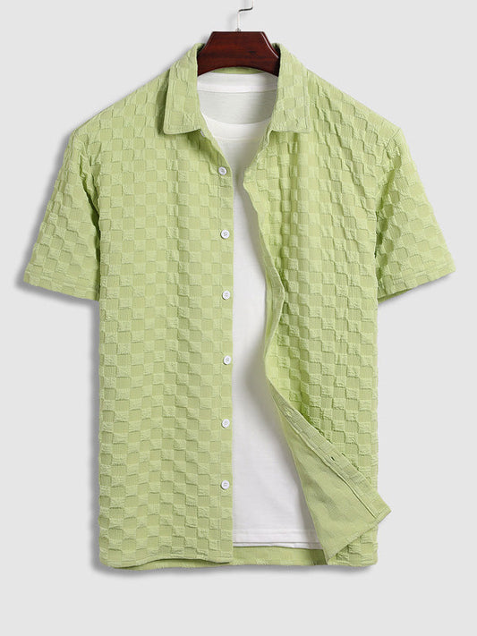 Men's Short Sleeve Casual Shirt with Seersucker Texture and Solid Color Plaid Design