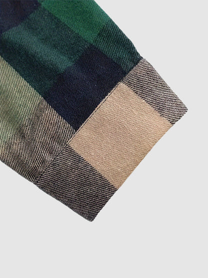 Men's classic plaid brushed shirt with collar and double pocket