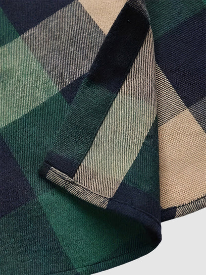 Men's classic plaid brushed shirt with collar and double pocket