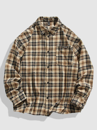 Men's Classic Casual Checkered Shirt with Pockets and Long Sleeves