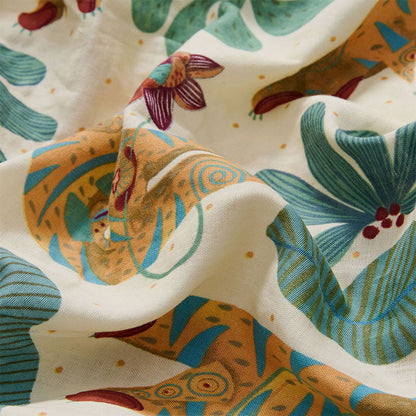 Ownkoti Adorable Lounge Set with Tiger Cat