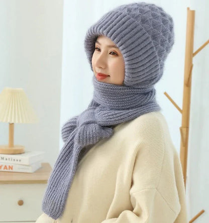 Women’s Windproof Fleece-Lined Hat and Scarf with Ear Protection