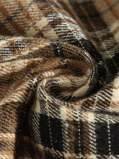 Men's Classic Casual Checkered Shirt with Pockets and Long Sleeves