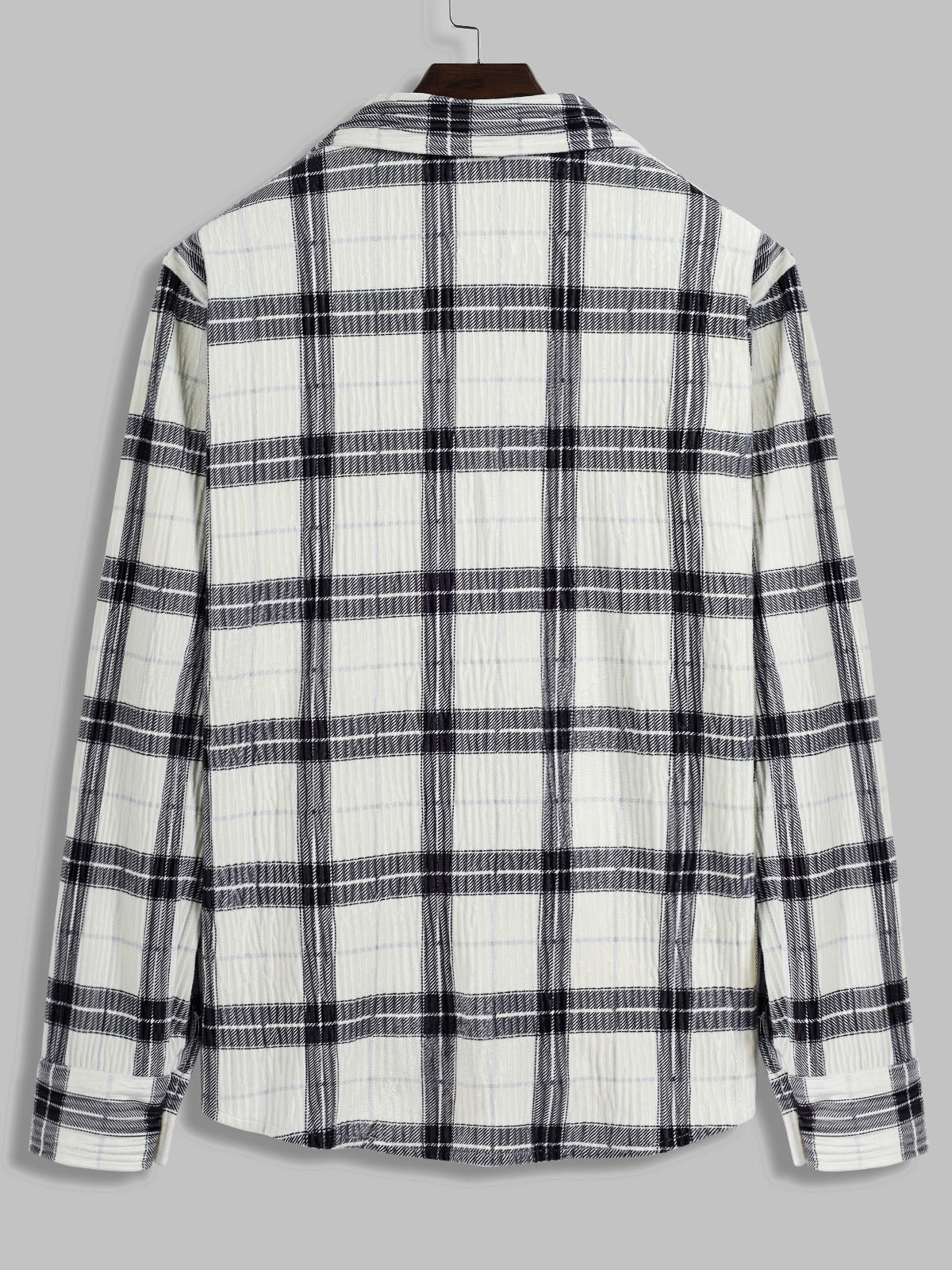 Men's long-sleeve shirt with pleats, plaid fleece fabric for a comfortable and stylish look
