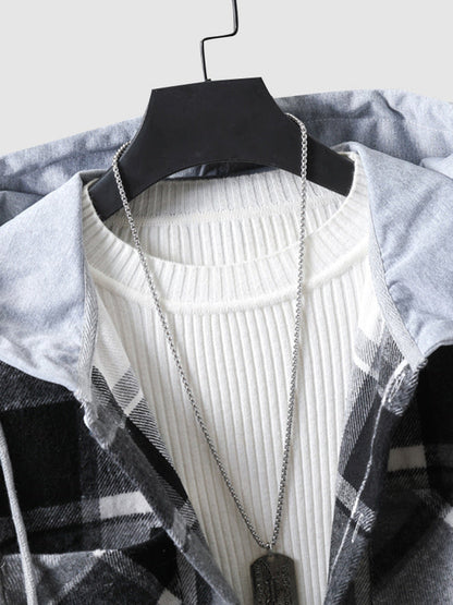 Men's quilted fleece vest with plaid pattern and hood with drawstring