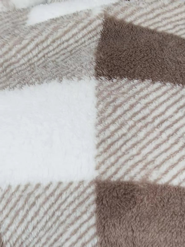 Classic Hooded Sweatshirt for Men with Plaid Pattern, Fleece, and Pockets