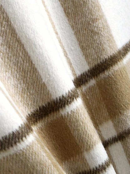 Casual Men's Embroidered Shirt in Plaid Wool Blend