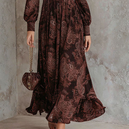 Avero | Midi dress with paisley print