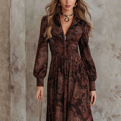 Avero | Midi dress with paisley print