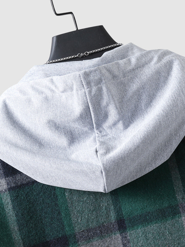 Men's quilted fleece vest with plaid pattern and hood with drawstring