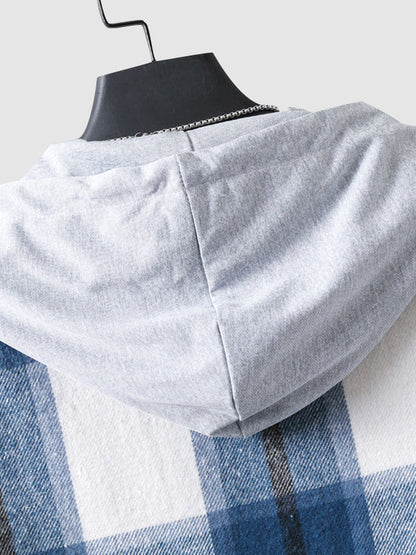 Men's quilted fleece vest with plaid pattern and hood with drawstring