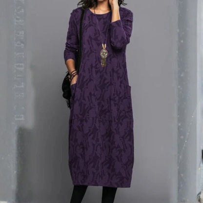 Avero | Warm Winter Dress with Elegant Cut