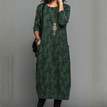 Avero | Warm Winter Dress with Elegant Cut