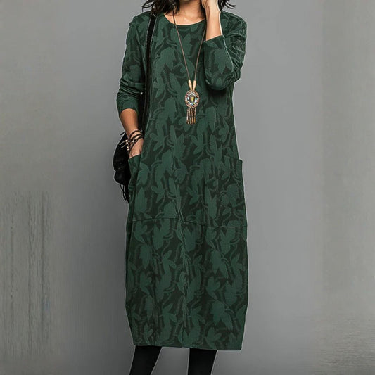 Avero | Warm Winter Dress with Elegant Cut