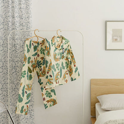 Ownkoti Adorable Lounge Set with Tiger Cat