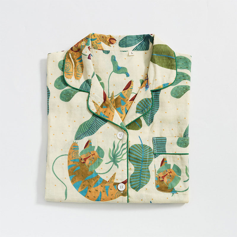 Ownkoti Adorable Lounge Set with Tiger Cat