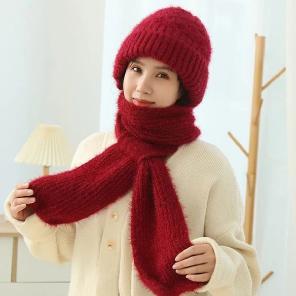 Women’s Windproof Fleece-Lined Hat and Scarf with Ear Protection